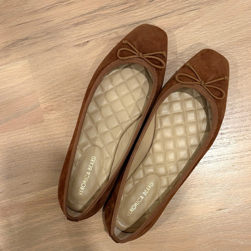 Veronica Beard Beatrix Suede Ballet Flats in Hazelwood - size 6